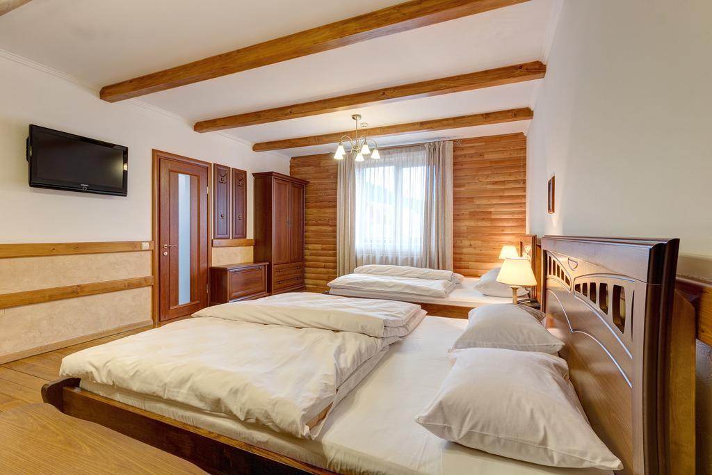 Hotel Perlyna Karpat Bukovel Exteriör bild