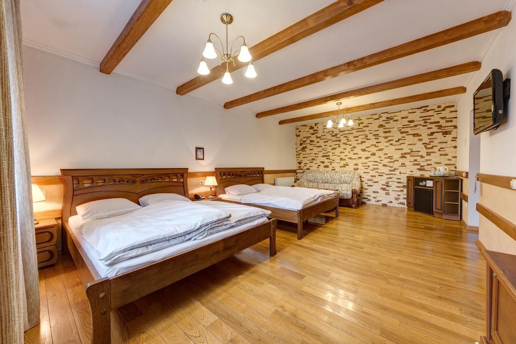 Hotel Perlyna Karpat Bukovel Exteriör bild