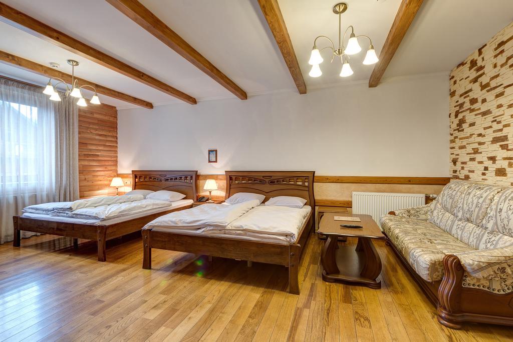 Hotel Perlyna Karpat Bukovel Exteriör bild