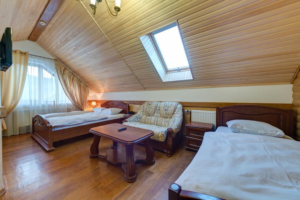 Hotel Perlyna Karpat Bukovel Exteriör bild