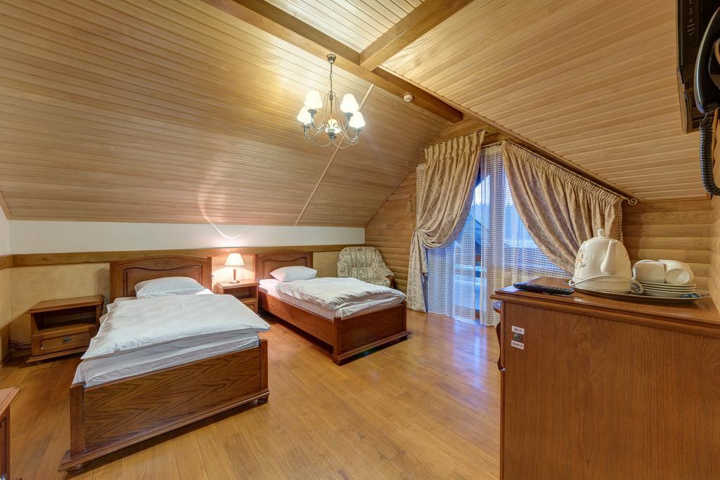 Hotel Perlyna Karpat Bukovel Exteriör bild
