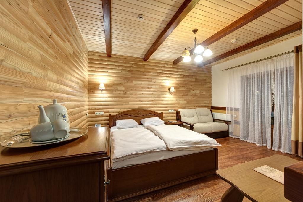 Hotel Perlyna Karpat Bukovel Exteriör bild